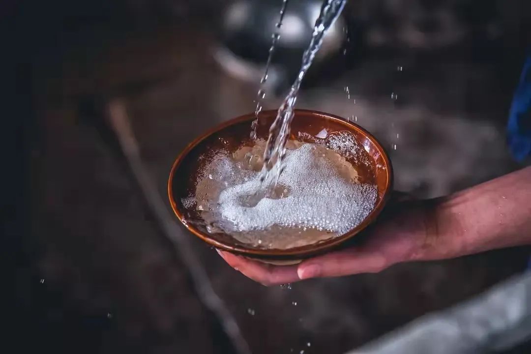 贵州迎宾酒集团 | 立冬三杯酒，岁寒酒沉香