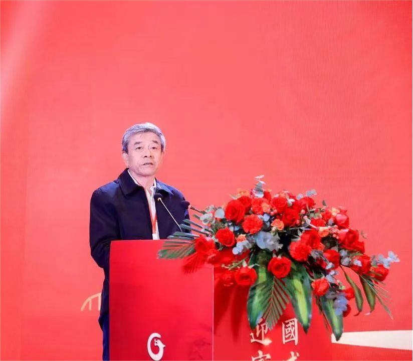 中国酒业协会名誉理事长 王延才.jpg